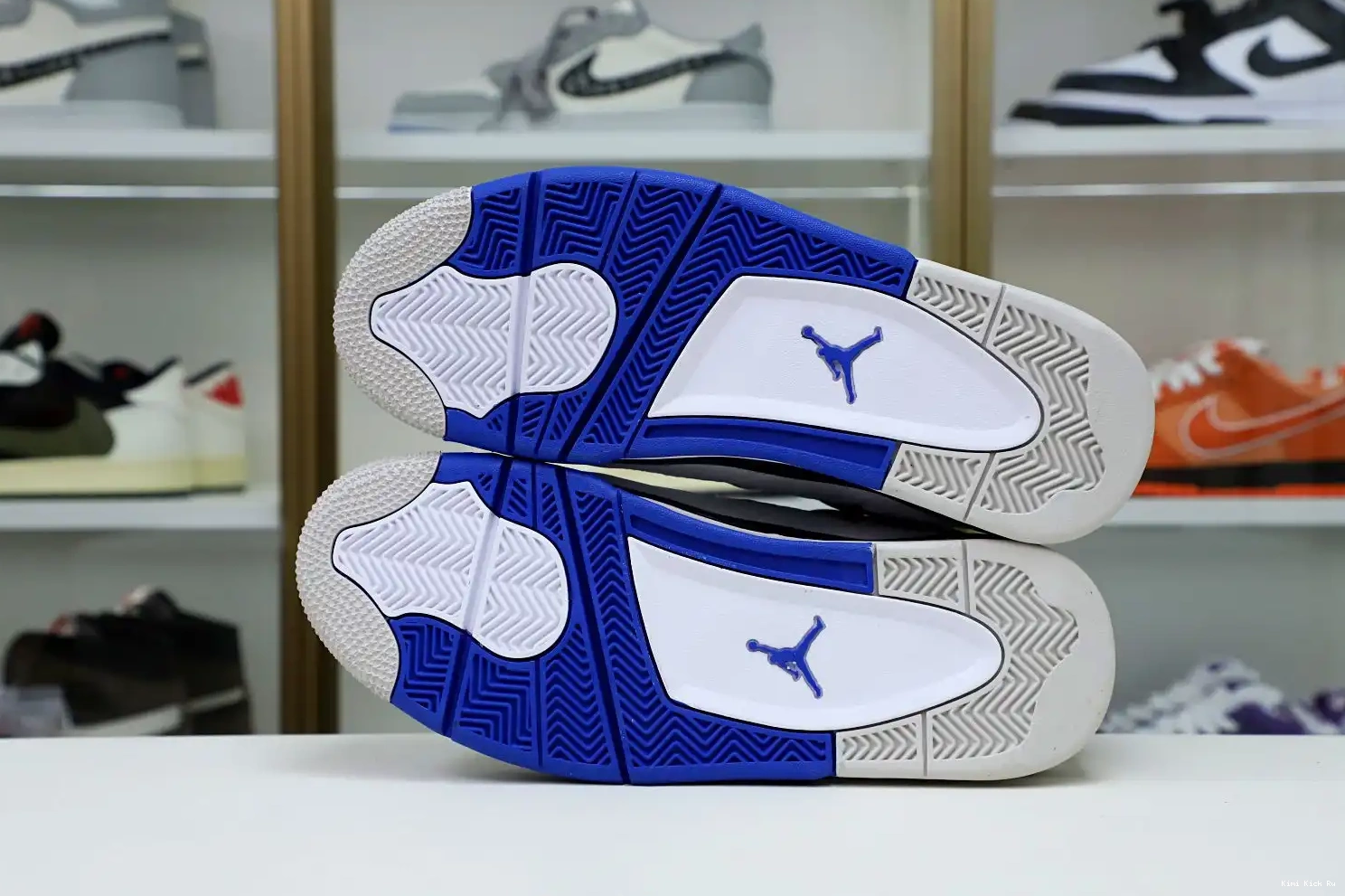 AIR JORDAN Kimikick RETRO 4 MOTORSPORTS 0501